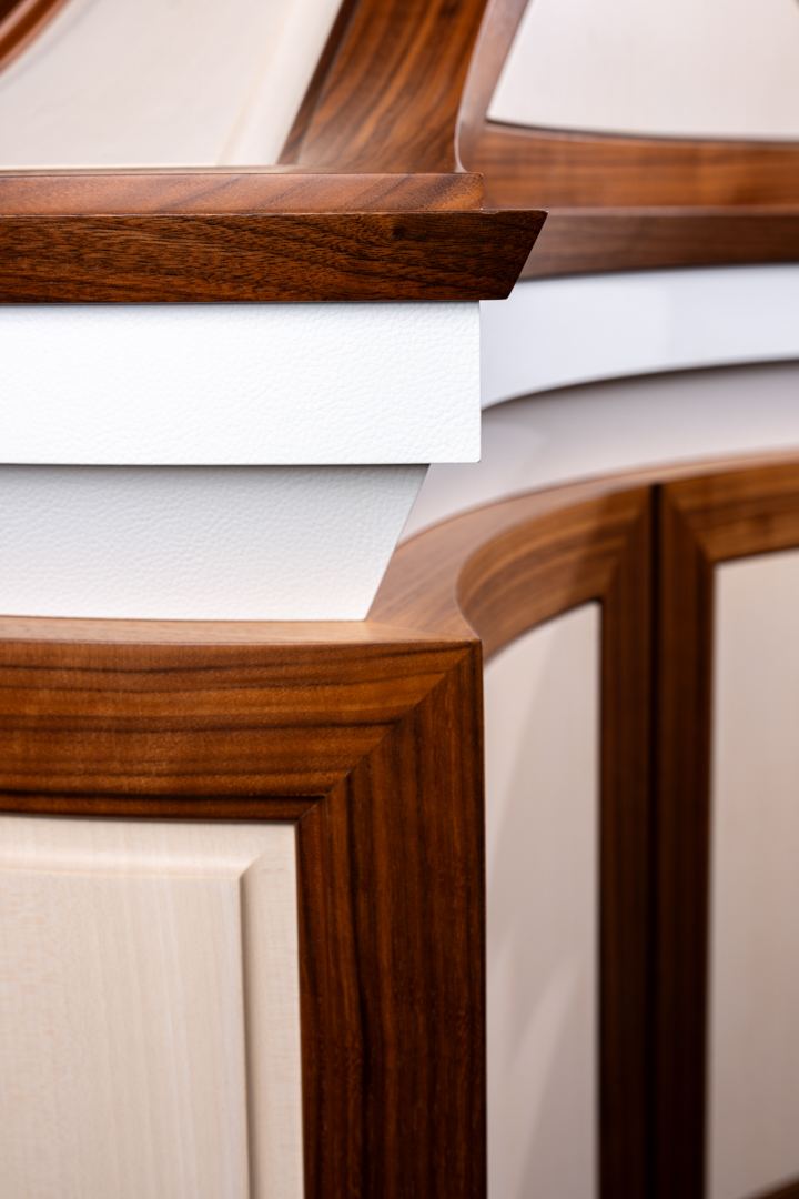 Détail de la finition d'angle du meuble
