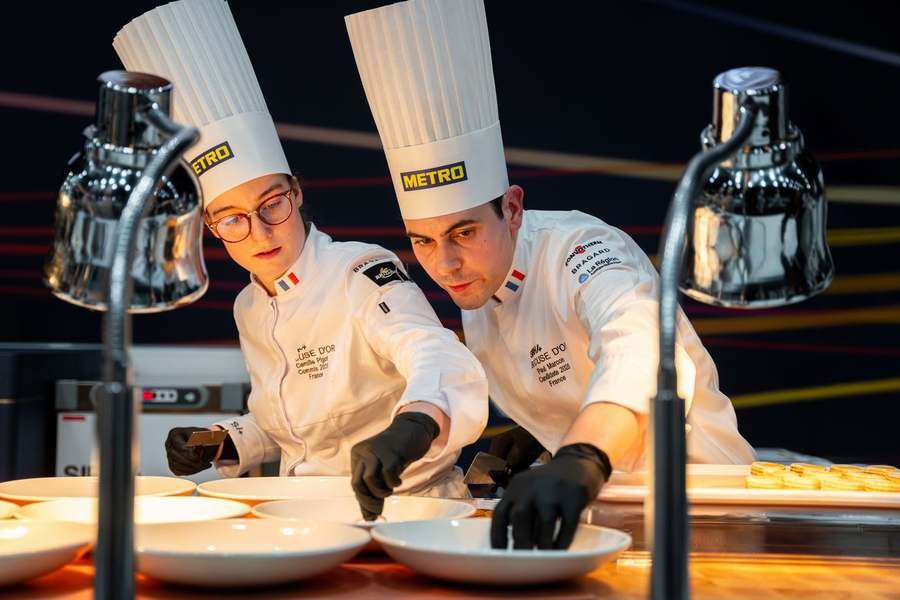 Candidat de l'Équipe de France du Bocuse d'Or en pleine concentration