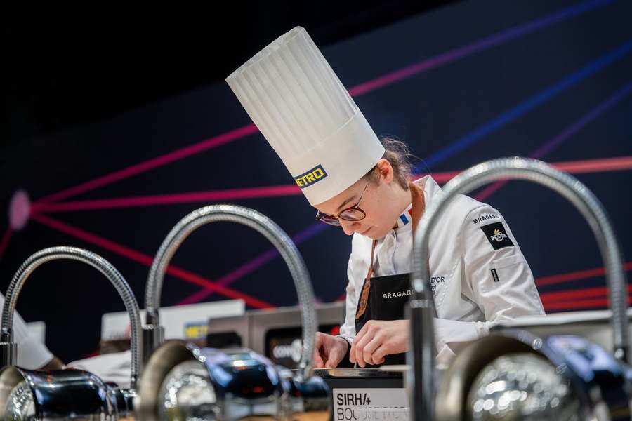 Préparation minutieuse d'un plat, Bocuse d'Or